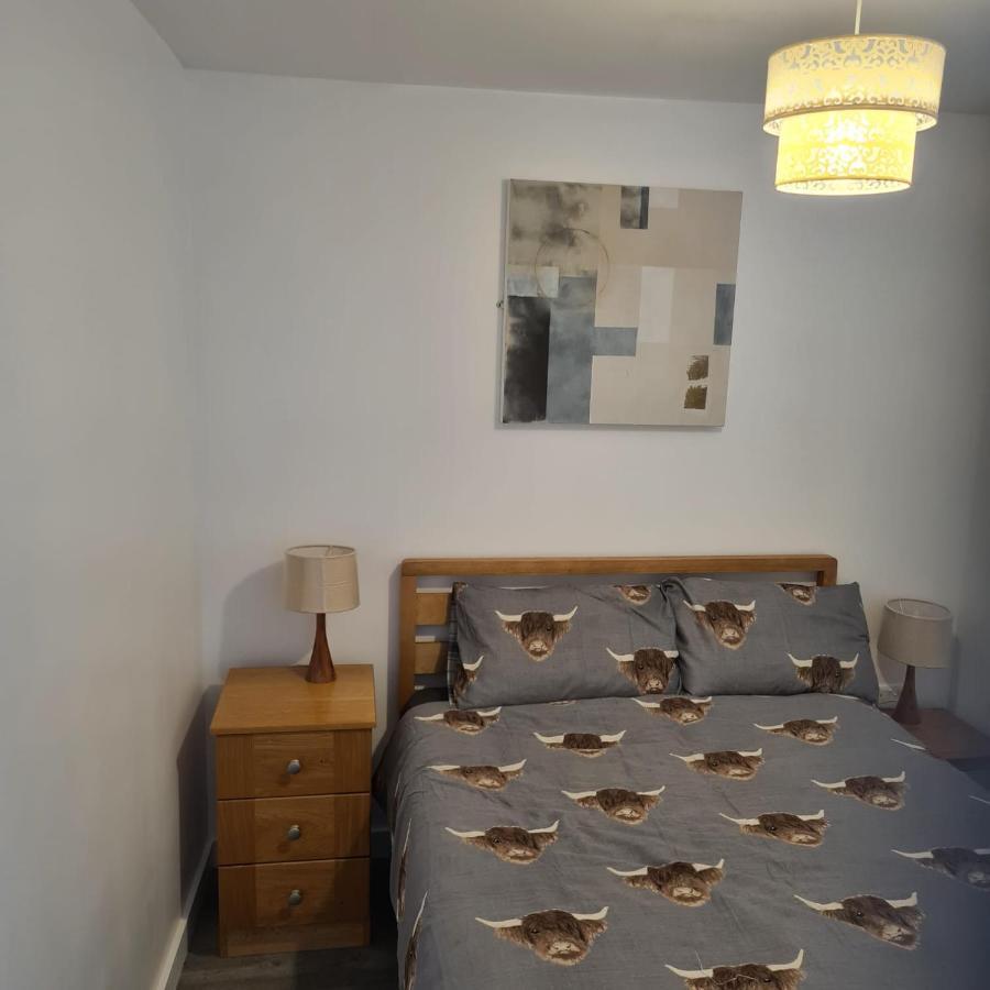 2 Bed Flat Right In Centre Of Portrush Town Daire Dış mekan fotoğraf